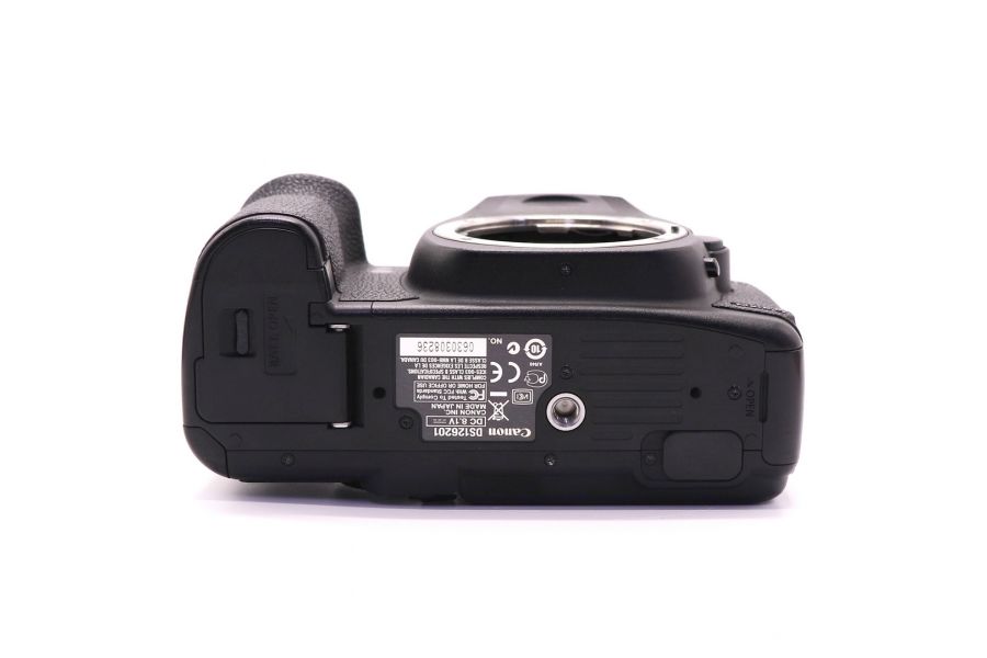 Canon EOS 5D Mark II body (пробег 75300 кадров)