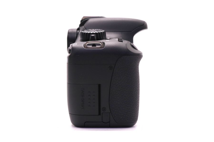 Canon EOS 550D body (пробег 625 кадров)