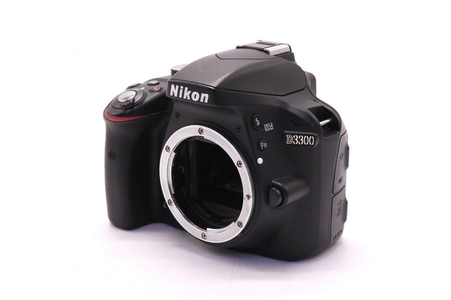 Nikon D3300 body в упаковке (пробег 7895 кадров)