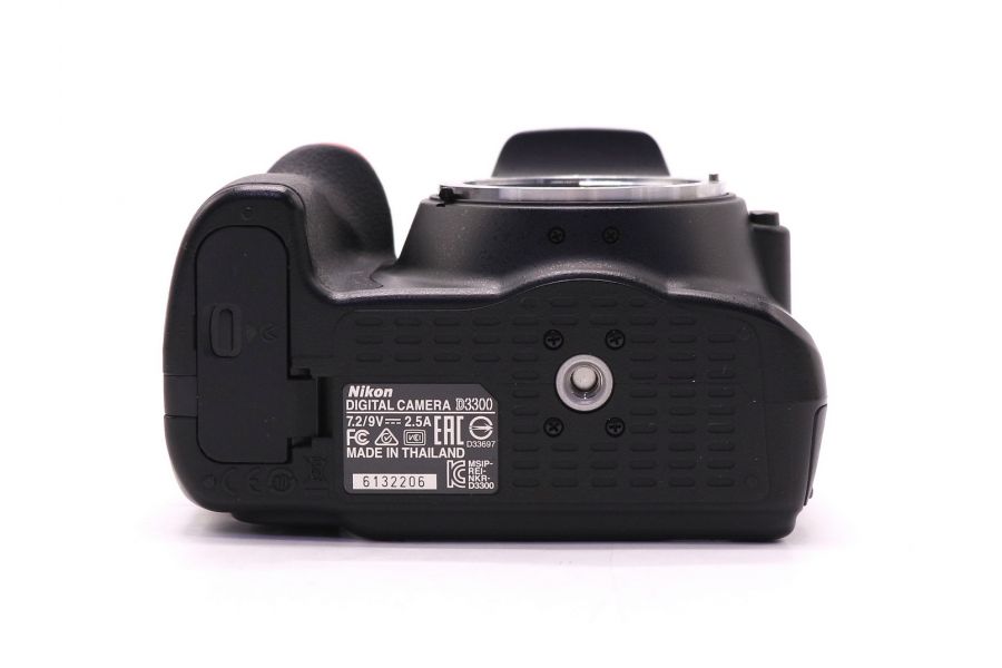 Nikon D3300 body в упаковке (пробег 7895 кадров)
