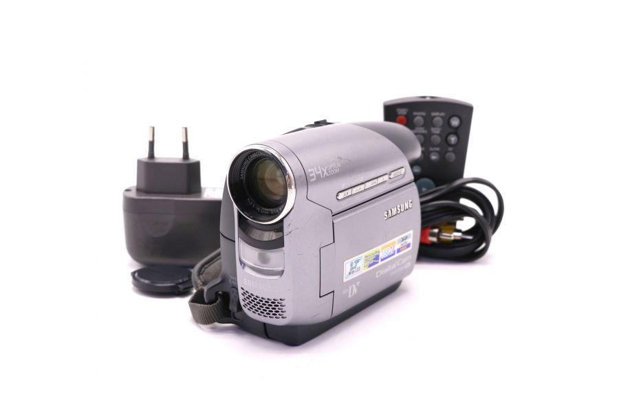 Видеокамера Samsung VP-D375Wi