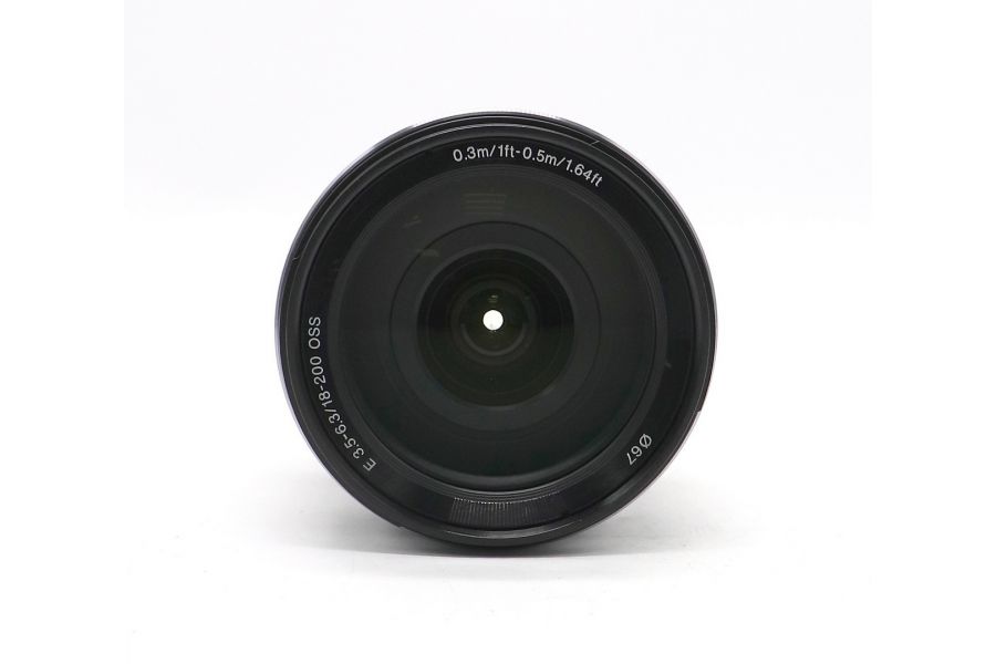 Объектив Sony 18-200mm f/3.5-6.3 E OSS (SEL18200)