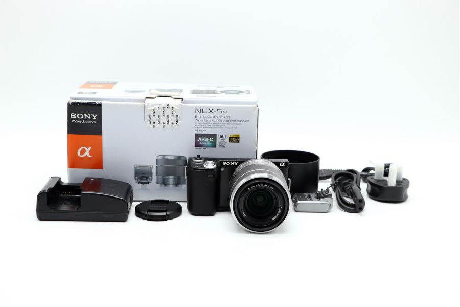 Sony Nex-5N kit в упаковке (пробег 3678 кадров)