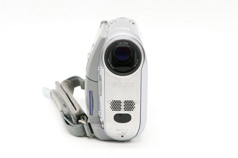 Видеокамера Sony DCR-HC40E 