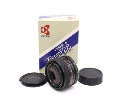 Yashica ML 28mm f/2.8 в упаковке
