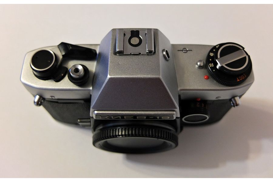Фотоаппарат зеркальный плёночный Киев 19 (Арсенал)