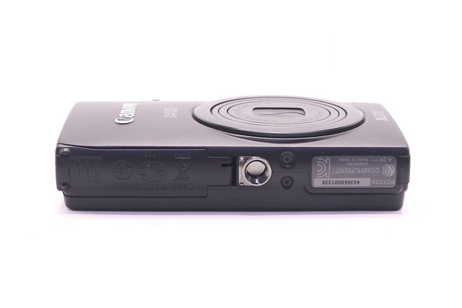 Canon IXUS 240 HS в упаковке