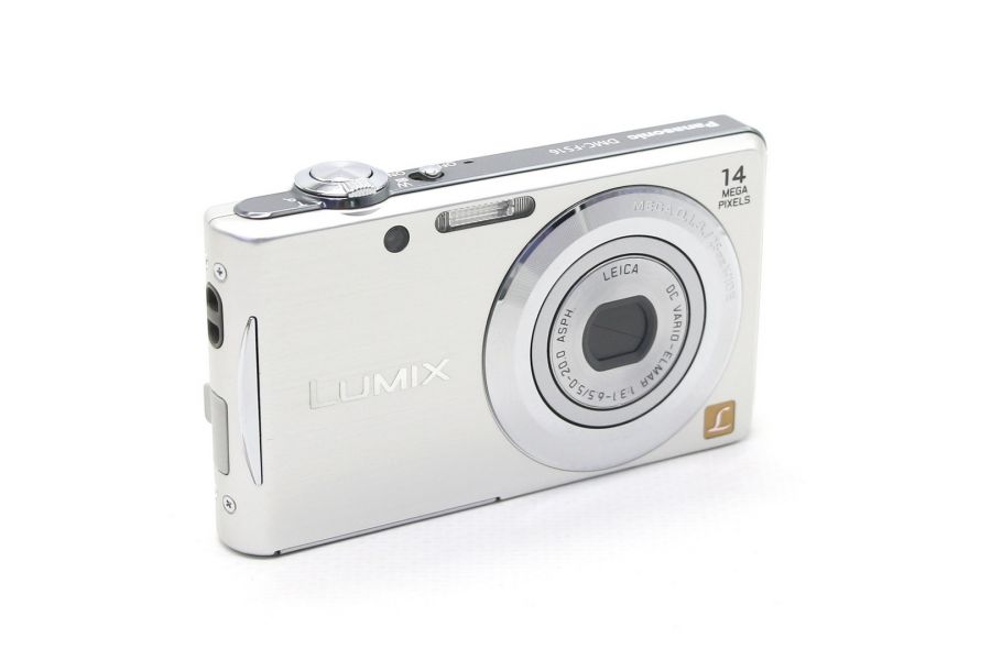 Panasonic Lumix DMC-FS16 в упаковке