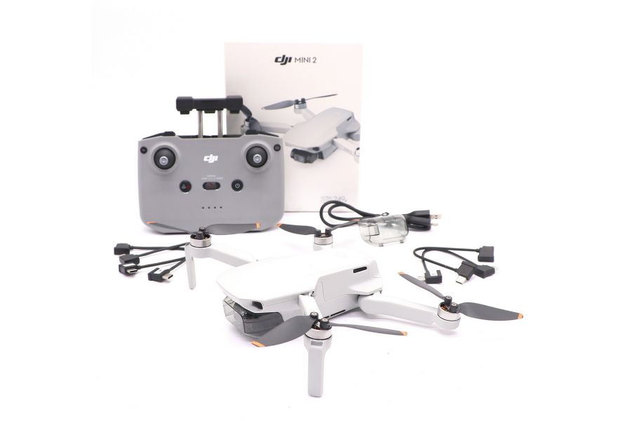 Квадрокоптер DJI Mini 2 в упаковке