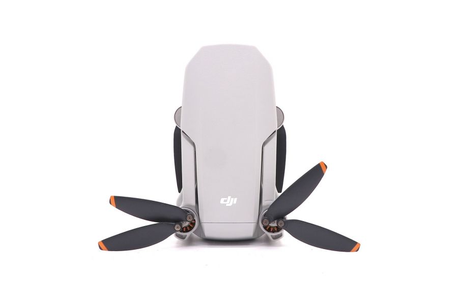Квадрокоптер DJI Mini 2 в упаковке