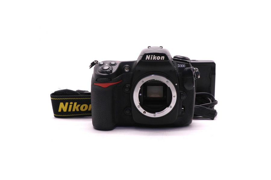 Фотокамера Nikon D300 body (пробег 31060 кадров)