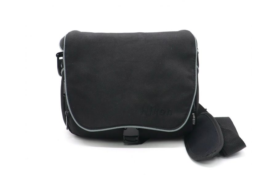 Сумка Nikon черная
