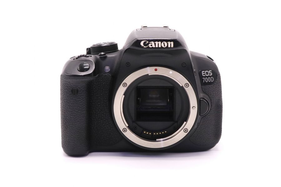 Canon EOS 700D body (пробег 80260 кадров)