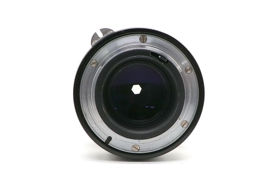Nikon Nikkor-Q 135mm f/3.5 non-Ai