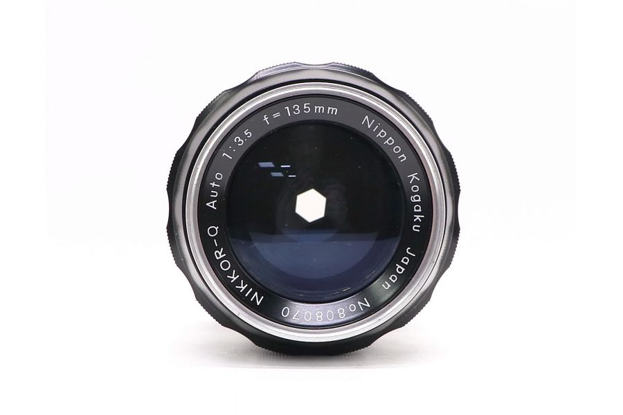 Nikon Nikkor-Q 135mm f/3.5 non-Ai