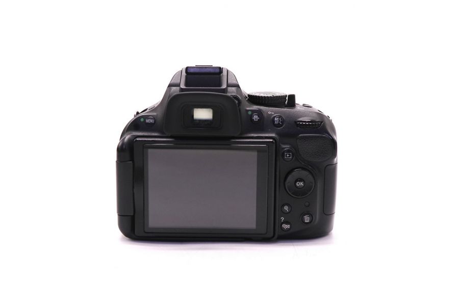 Nikon D5200 kit в упаковке (пробег 25190 кадров)