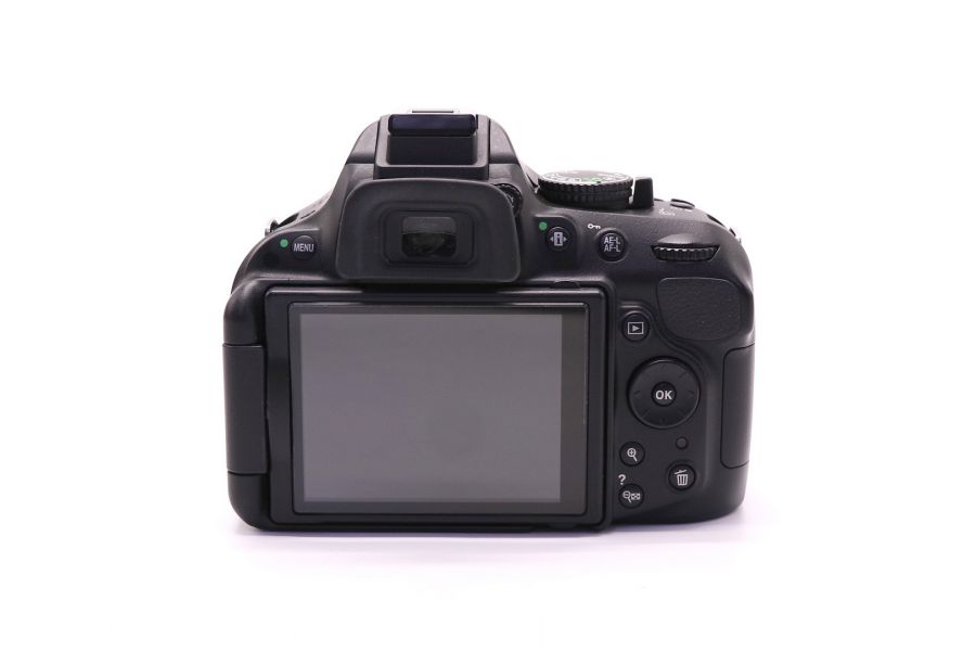 Nikon D5200 kit в упаковке (пробег 2315 кадров)