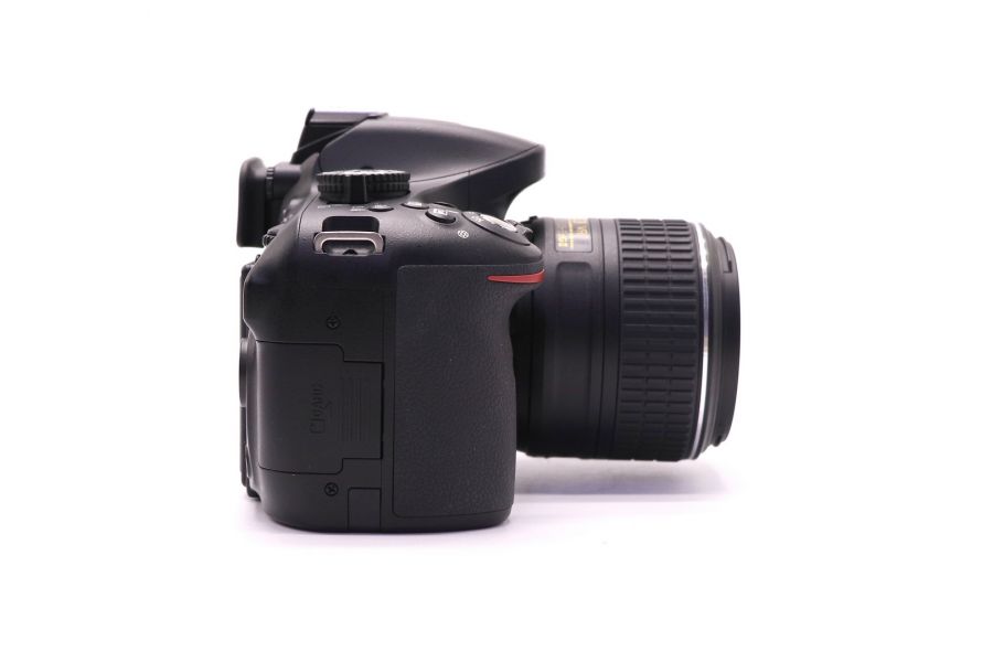 Nikon D5200 kit в упаковке (пробег 2315 кадров)