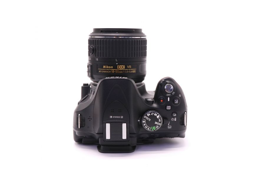 Nikon D5200 kit в упаковке (пробег 2315 кадров)