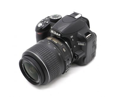 Nikon D3100 kit в упаковке (пробег 3220 кадров)