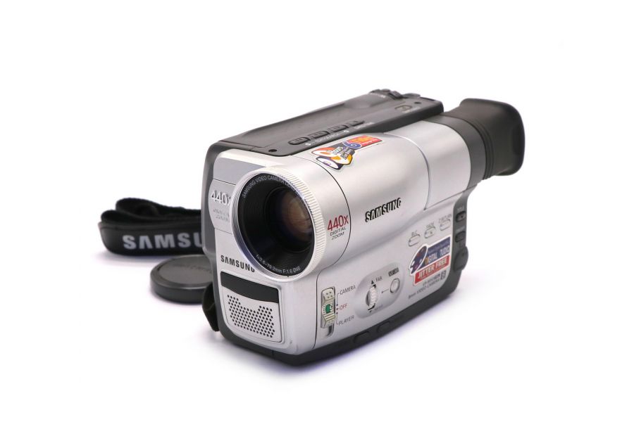 Видеокамера Samsung VP-M50