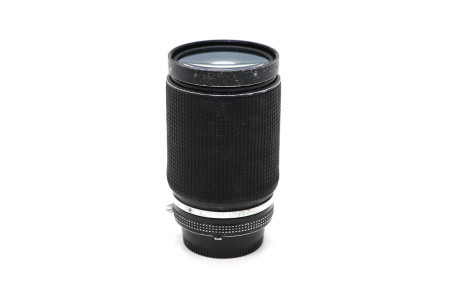 Nikon 35-135mm f/3.3-4.5 Zoom-Nikkor