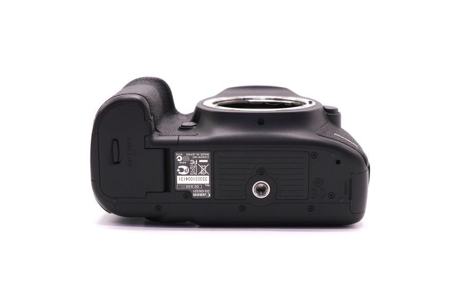 Canon EOS 5D Mark III body box (пробег 37595 кадров)