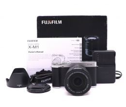 Fujifilm X-M1 kit в упаковкке