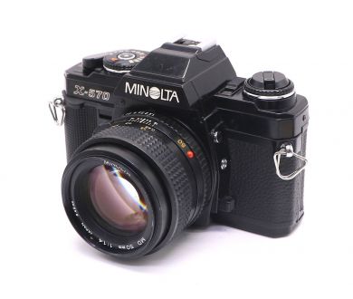 Minolta X-570 kit 50mm f/1.4