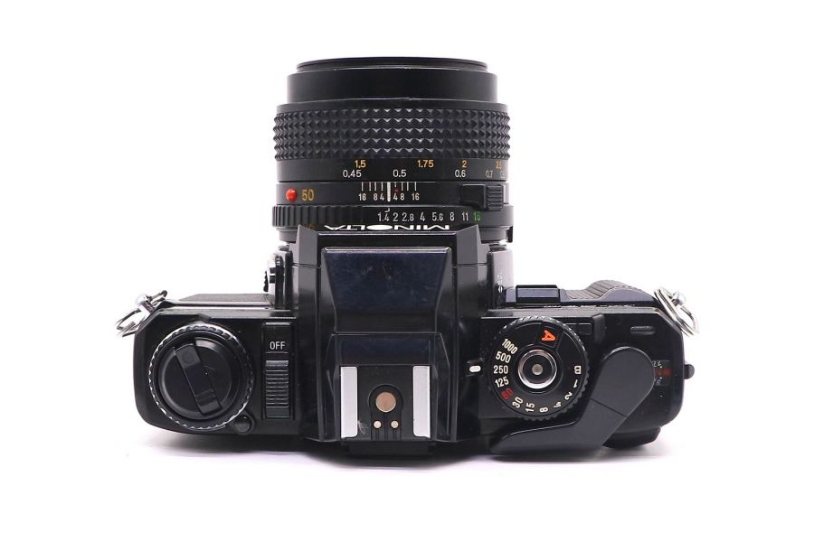 Minolta X-570 kit 50mm f/1.4