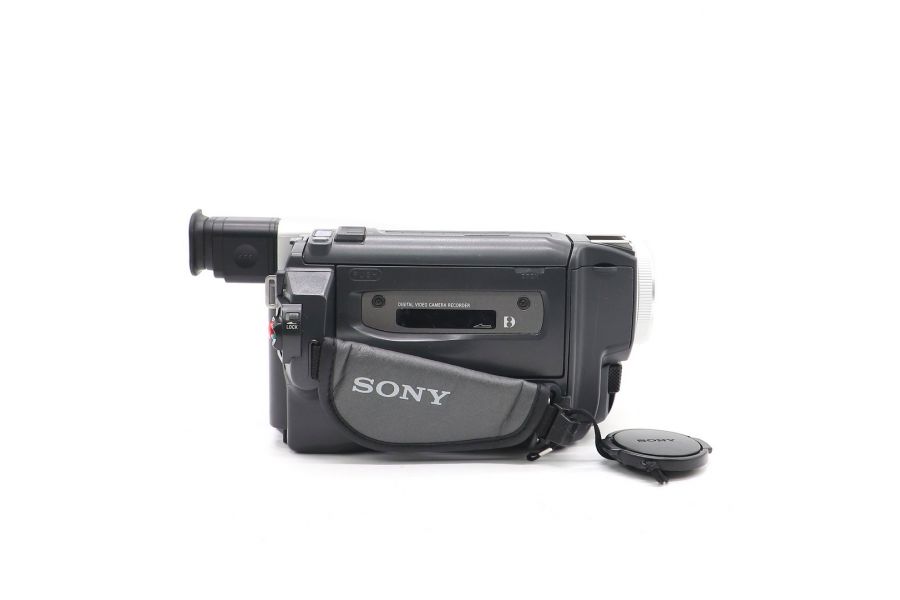 Видеокамера Sony DCR-TRV520E PAL