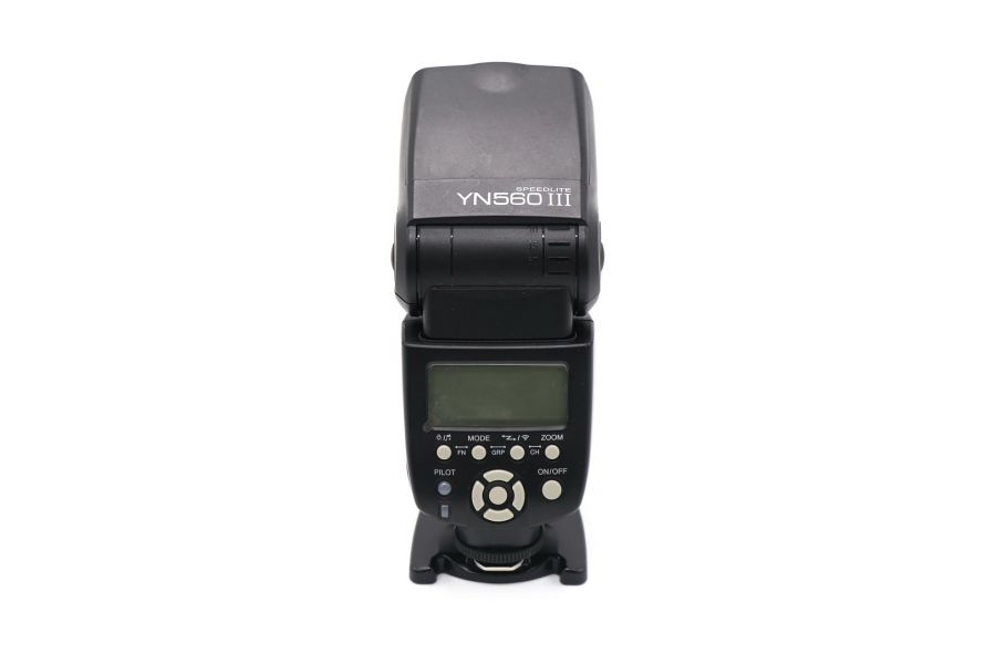 Фотовспышка Yongnuo speedlite YN560 III в упаковке