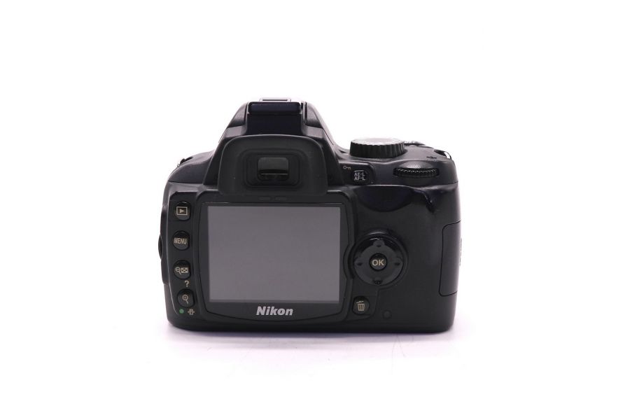 Фотокамера Nikon D60 body (пробег 16550 кадров)