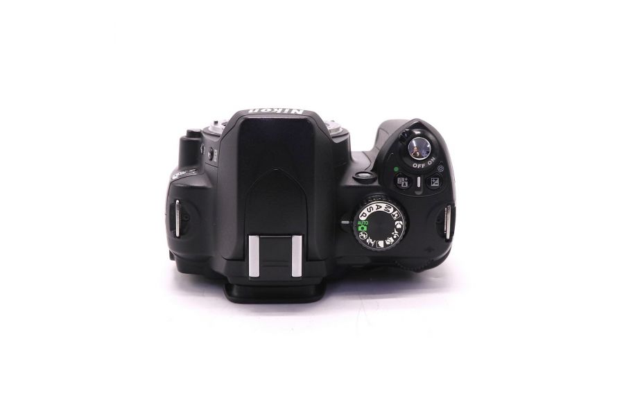 Фотокамера Nikon D60 body (пробег 16550 кадров)