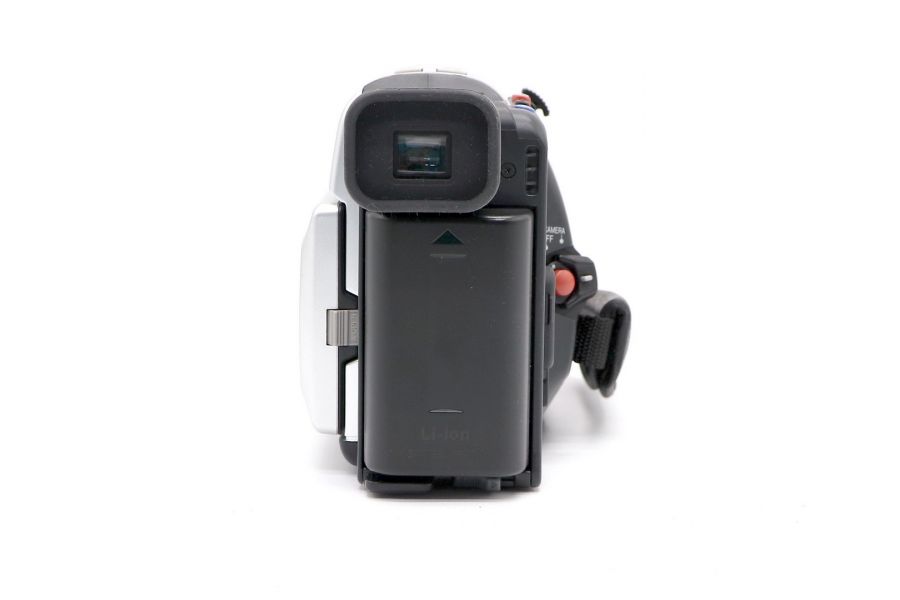 Видеокамера Panasonic NV-VZ18GC в упаковке