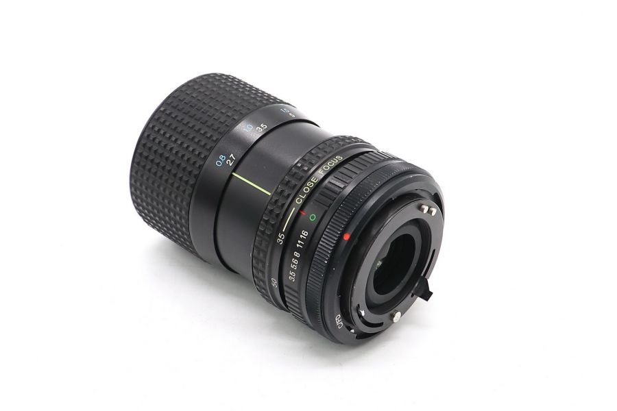 Tokina 35-70mm f/3.5 RMC Canon FD