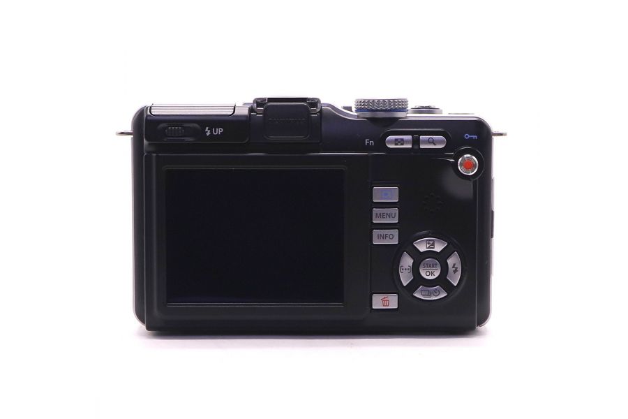 Olympus pen E-PL1 kit в упаковке (пробег 850 кадров)