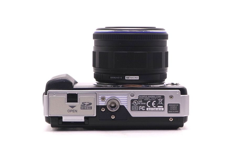 Olympus pen E-PL1 kit в упаковке (пробег 850 кадров)