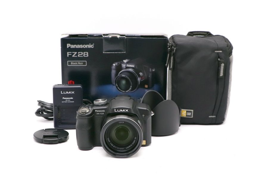Panasonic Lumix DMC-FZ28 в упаковке