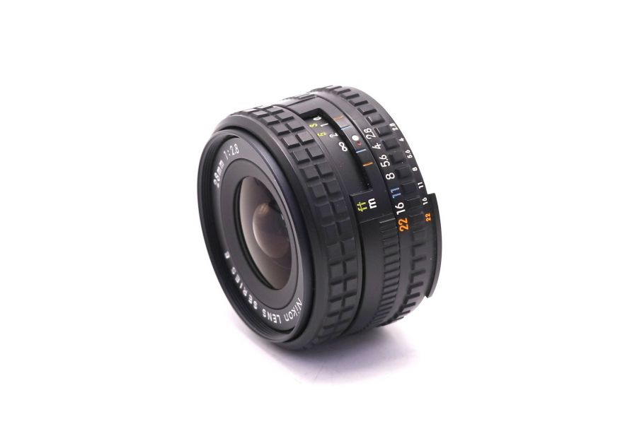 Nikon 28mm f/2.8 Series E
