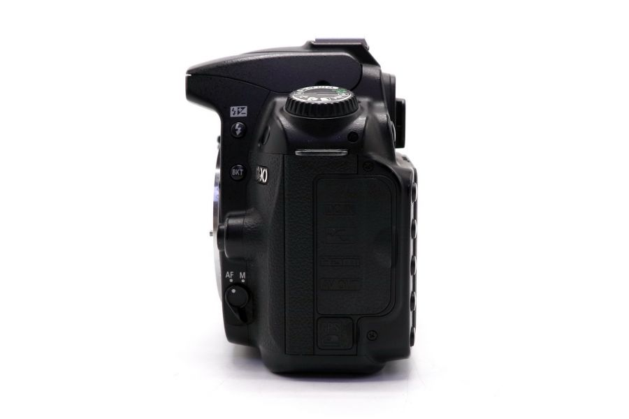 Nikon D90 body (пробег 11385 кадров)
