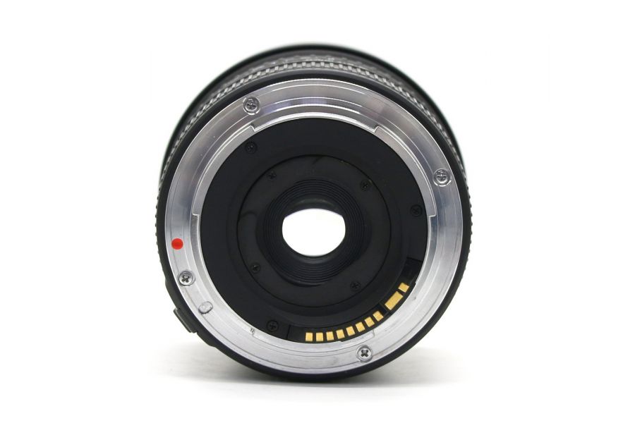 Sigma AF 8mm f/3.5 EX DG Circular Fisheye Canon EF (Japan, 2009)