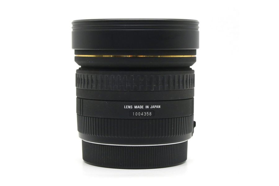 Sigma AF 8mm f/3.5 EX DG Circular Fisheye Canon EF (Japan, 2009)