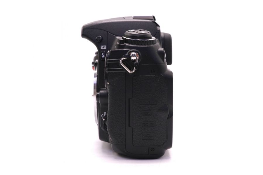 Nikon D300s body в упаковке (пробег 40300 кадров)