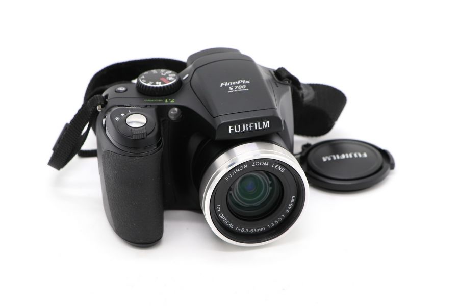 Fujifilm FinePix S700