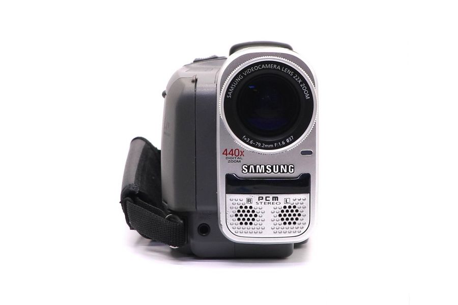 Видеокамера Samsung VP-D55