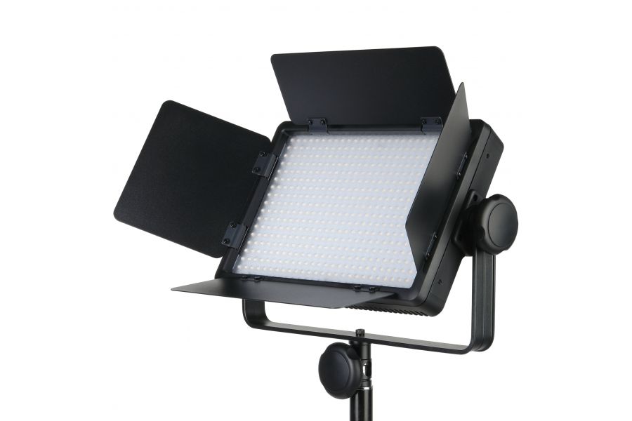 Осветитель Godox LED500C