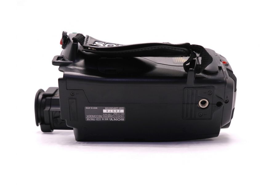 Видеокамера Sony CCD-TR670E оптический зум 8x