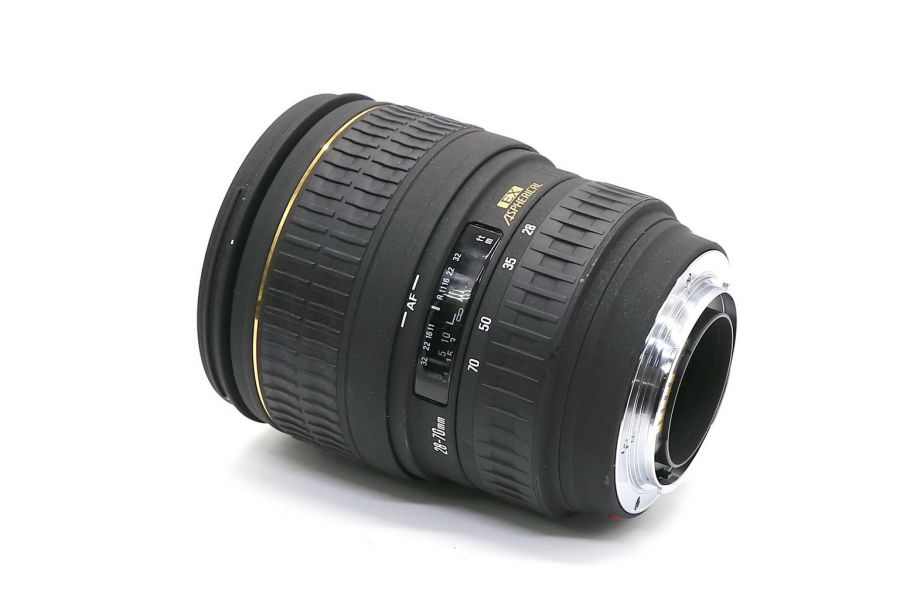 Sigma AF 28-70mm f/2.8 EX Aspherical DF