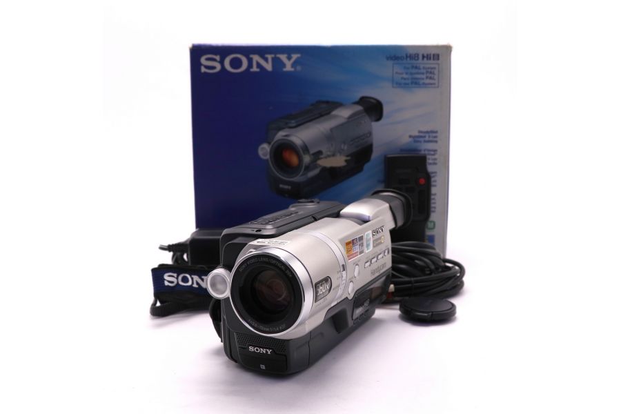 Видеокамера Sony CCD-TR748E (Japan) в упаковке 